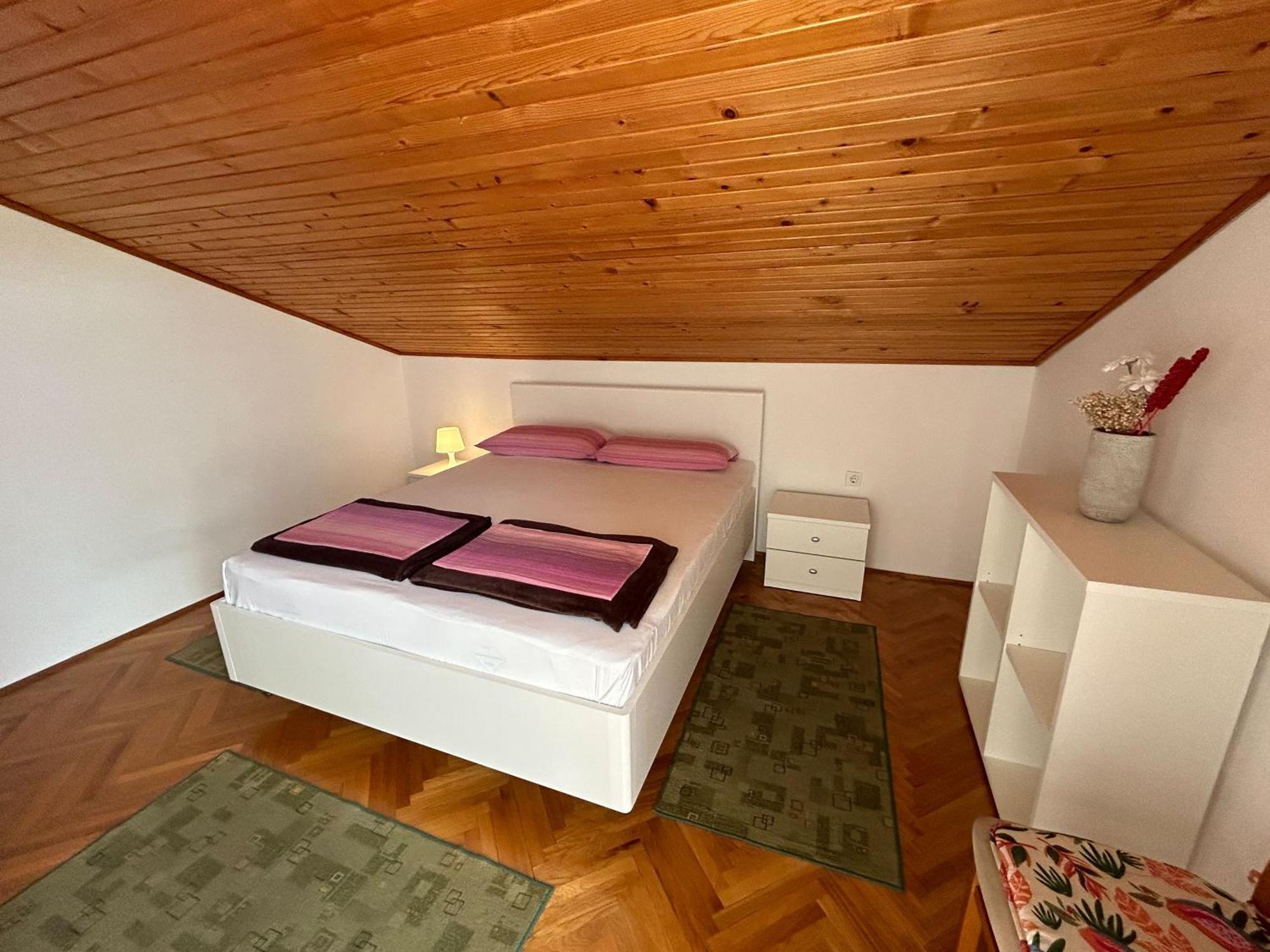 Appartement Teressa Novalja